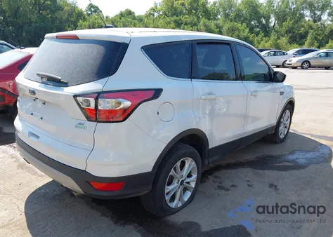 2018 Ford Escape Se z USA, uszkodzony, nr VIN 1FMCU0GD9JUC50417
